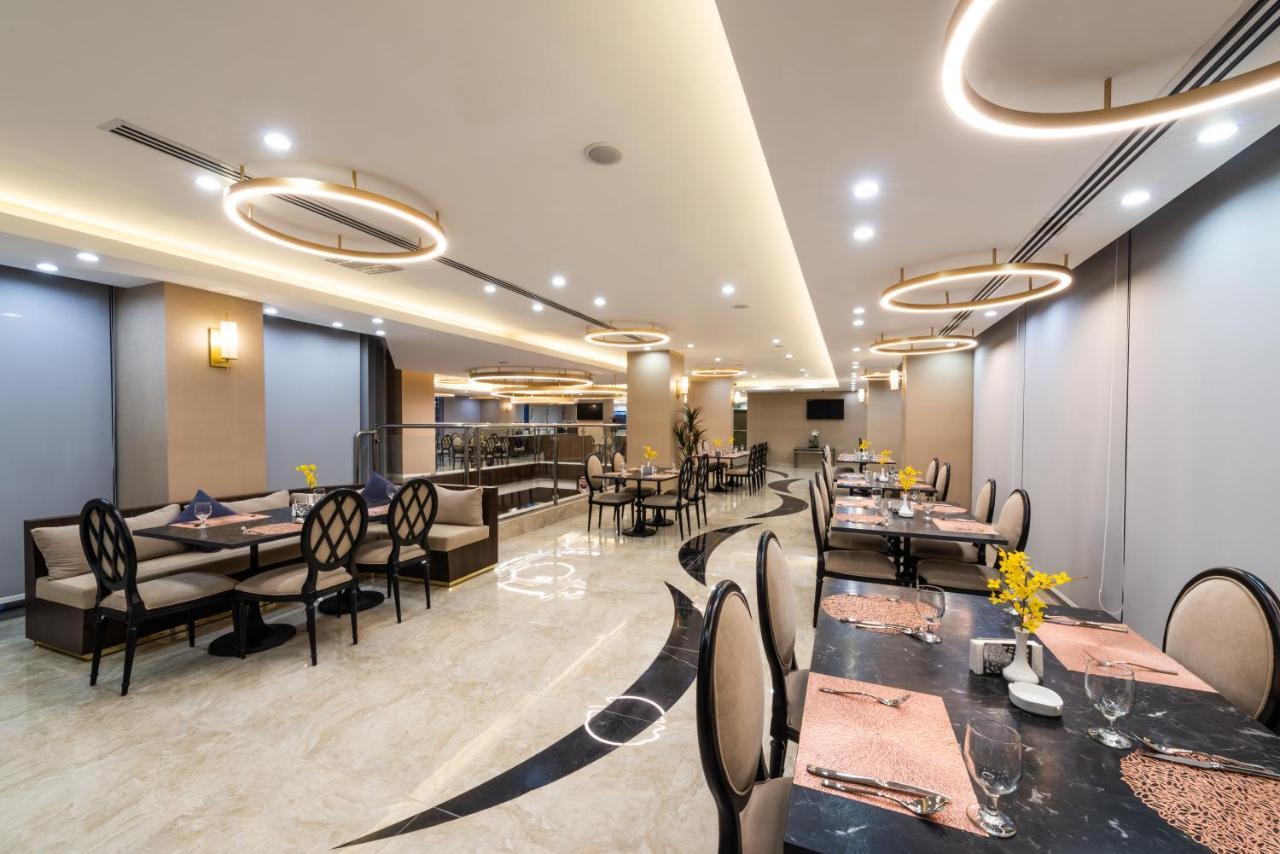 Warwick Riyadh Al Wezarat Extérieur photo